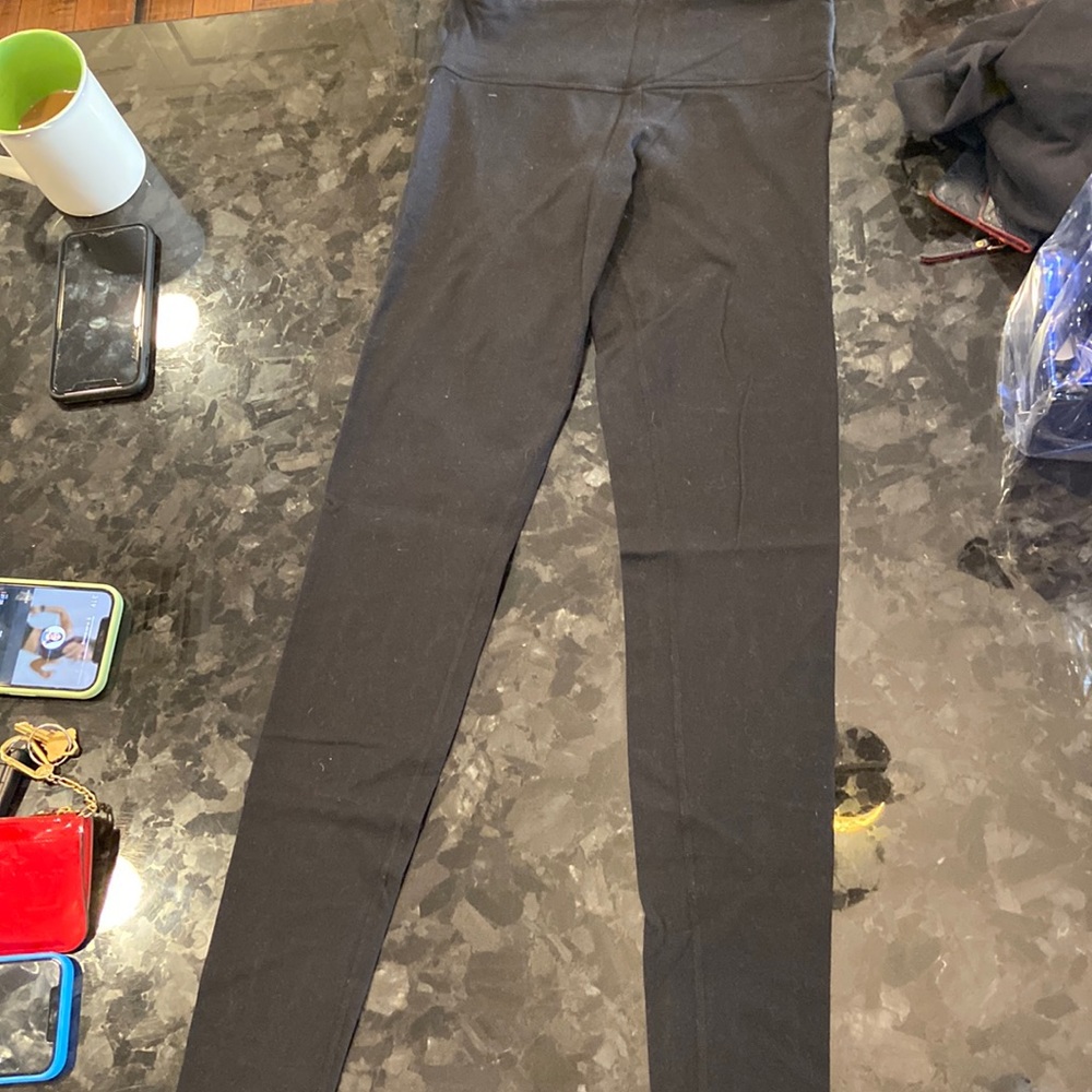 Lululemon black leggings